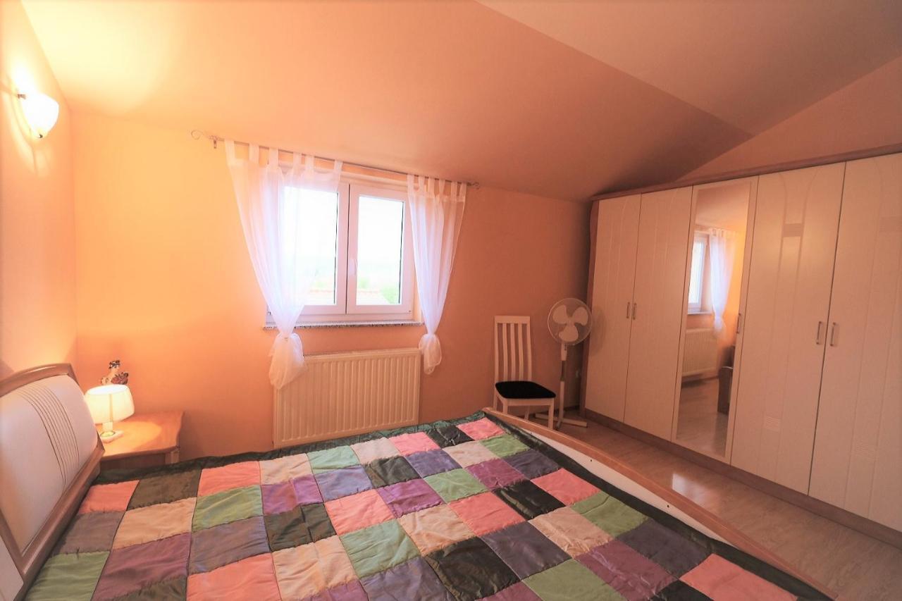 Apartments Coral, Klimno, Island Krk Exterior foto